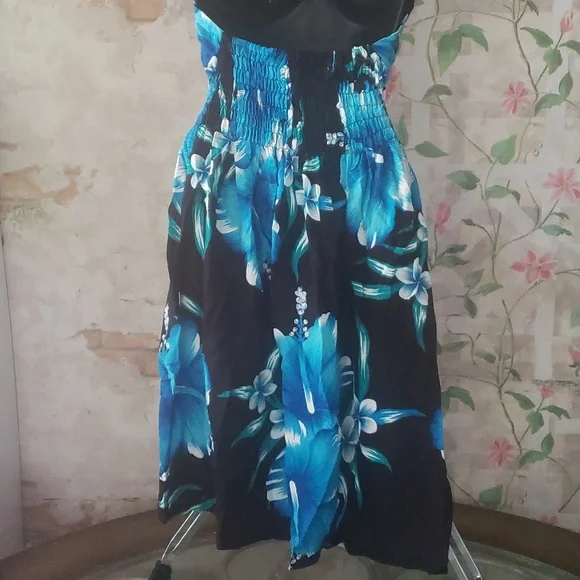Womans Summer Blue Black Tropical dress NWT - Picture 3 of 3